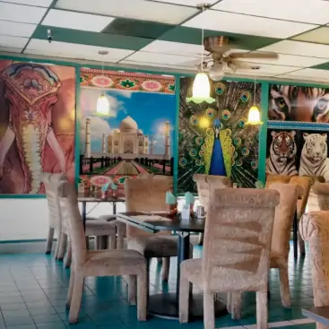 Gallery Restaurant inside